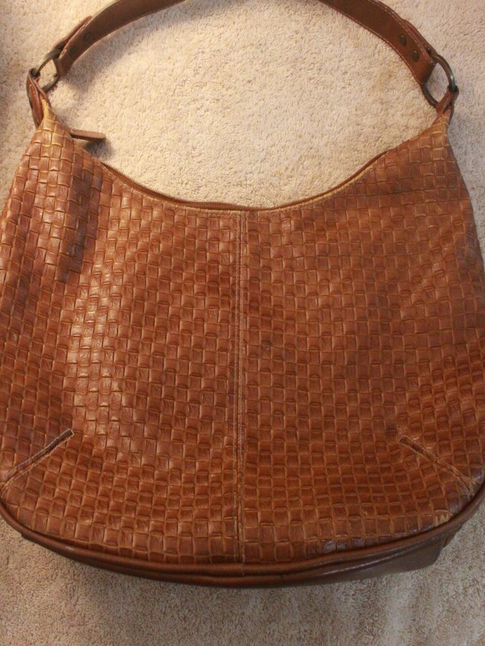 Title: Cognac Brown Basketweave Shoulder Bag with Striped Lining PPP